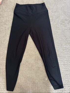 Women’s Black High-Waist Performance Leggings